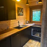 Janosik - Janosik Premium - Z Kominkiem Na Wylacznosc, Jeden Na Ogrodzonej Dzialce, Akceptujemy Psy Chalet *