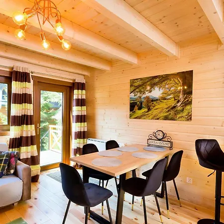 Janosik Premium - Ogrodzony Z Kominkiem Na Wylacznosc, W Ogrodzie Pelnym Zieleni, W Spokojnej Okolicy, Blisko Atrakcji Podhala Chalet