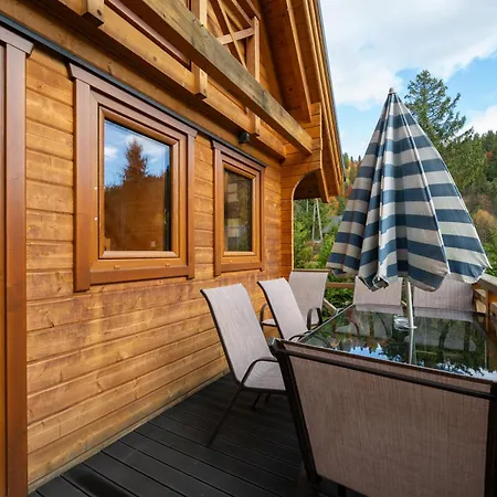 Janosik - Janosik Premium - Z Kominkiem Na Wylacznosc, Jeden Na Ogrodzonej Dzialce, Akceptujemy Psy Chalet